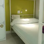 Augas Quentes Hostal Ourense